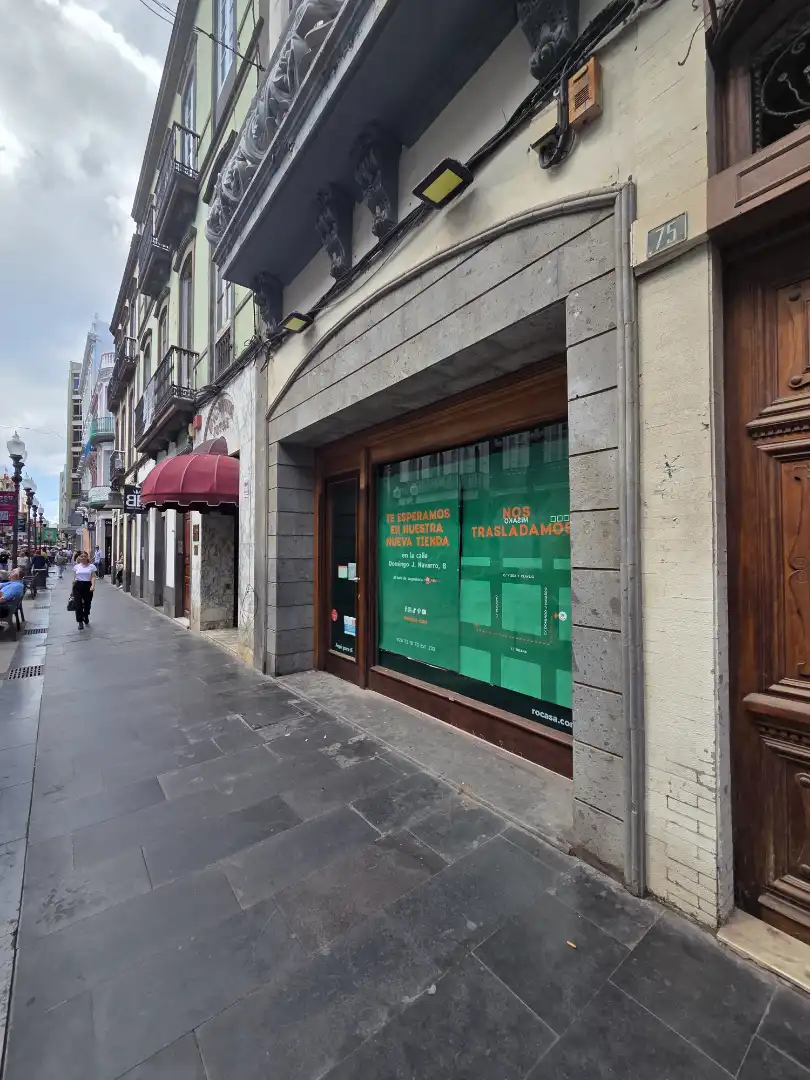 Local comercial en venta en Calle Triana, imagen 2