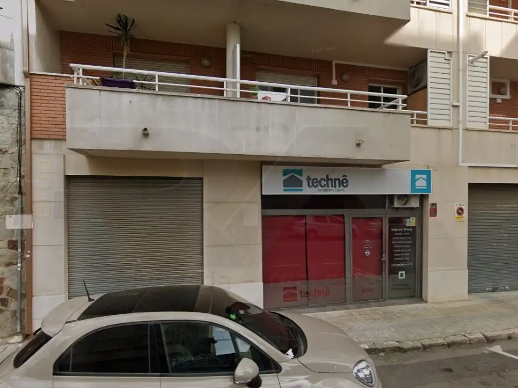 Local comercial en venta en Calle Vidal I Barraquer 2, imagen 2