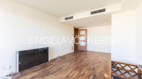 Foto 5 de Apartament en venda a Pubilla Cases, Barcelona