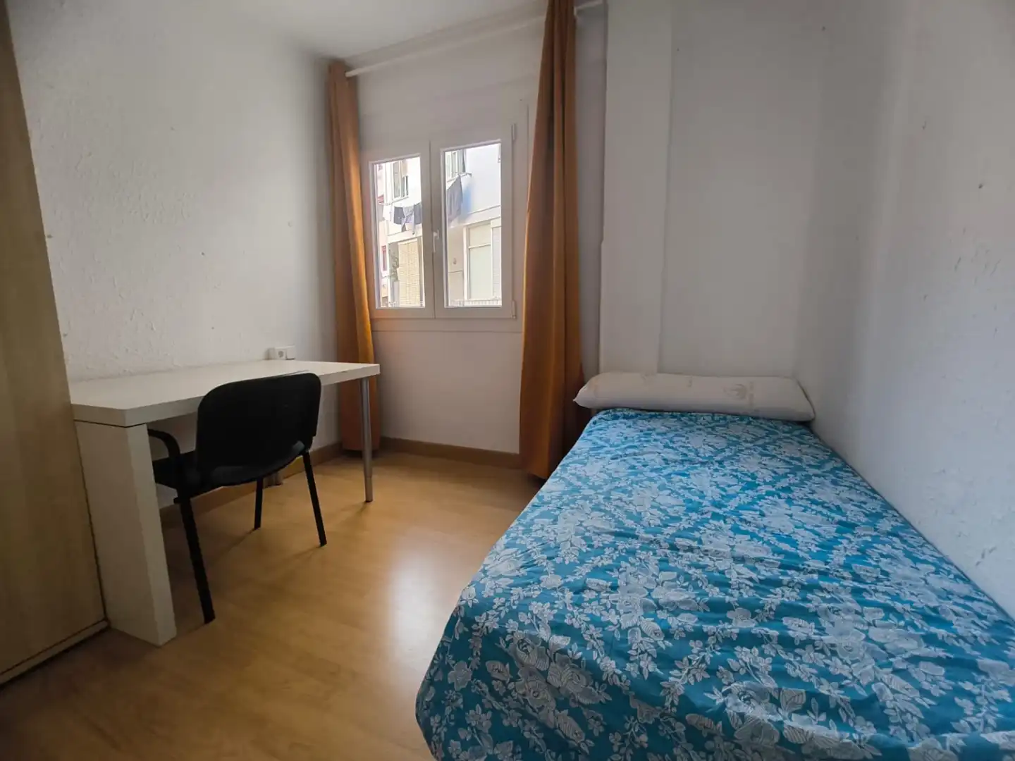 Bedroom of Flat for rent in Murcia  with Furnished, Oven and Washing machine