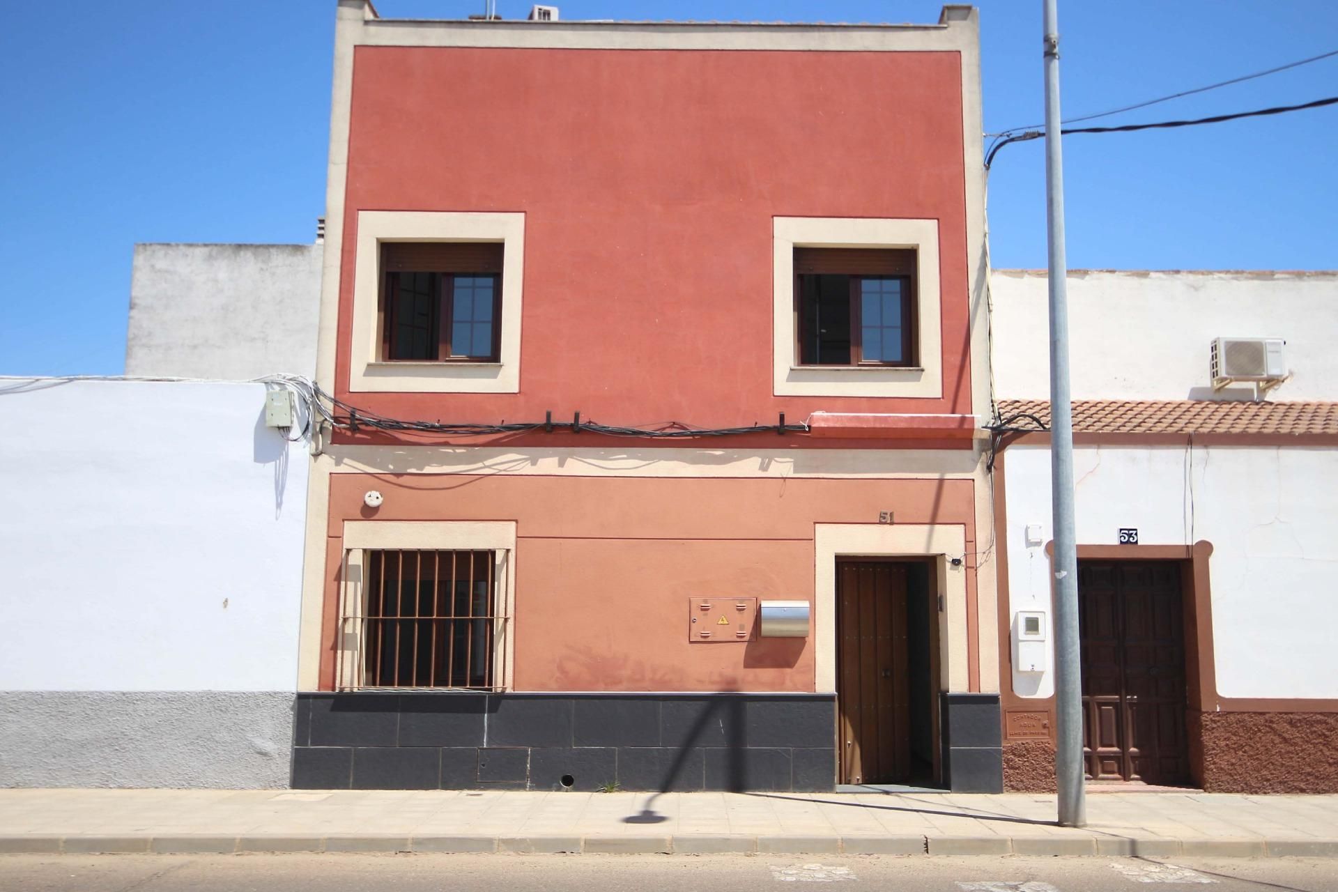 Vista exterior de Dúplex en venda en Montijo