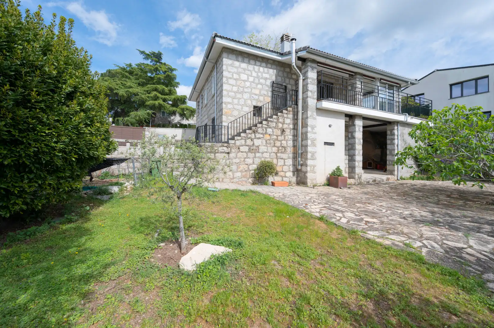 Vista exterior de Casa o chalet en venta en Colmenar Viejo con Aire acondicionado, Calefacción y Jardín privado