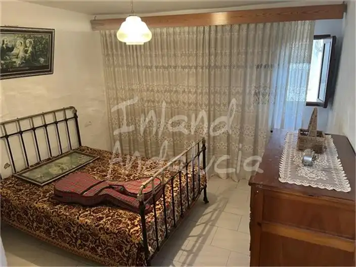 Habitación de Casa adosada en venta en Frailes con Trastero y Internet
