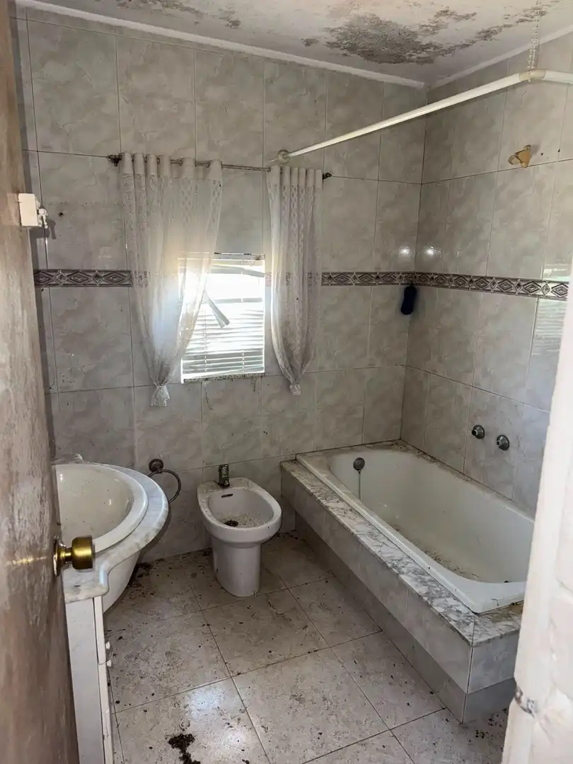 Bathroom of Country homes for sale in Cangas   with Private garden