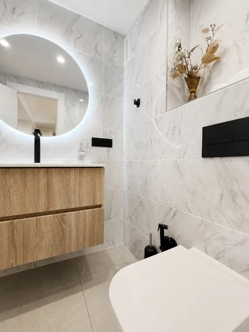 Bany de Apartament en venda en Calpe / Calp amb Aire condicionat, Calefacció i Jardí privat