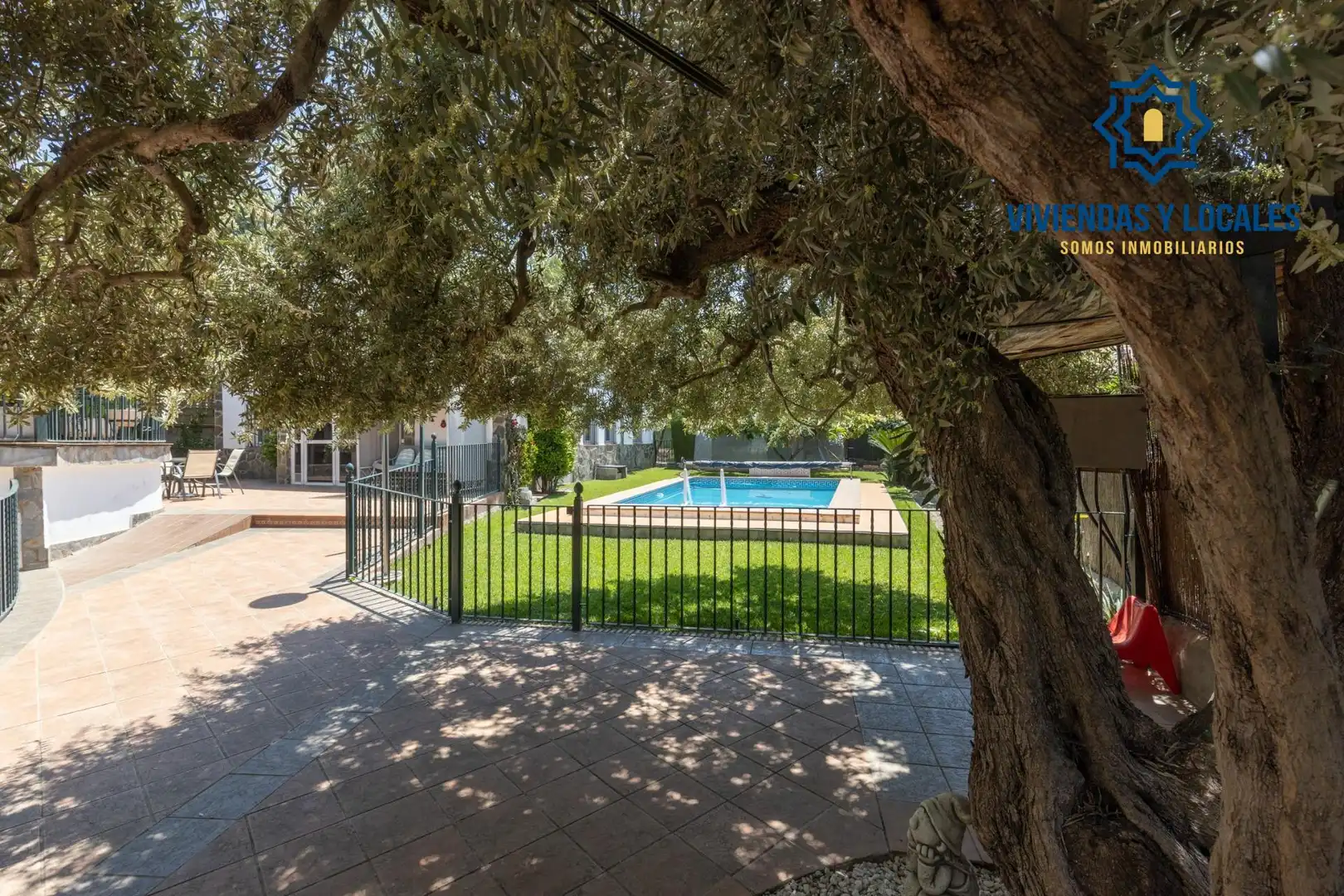 Villa mit Terrasse zum Verkauf in Calle Calle Borgoña, imagen 63