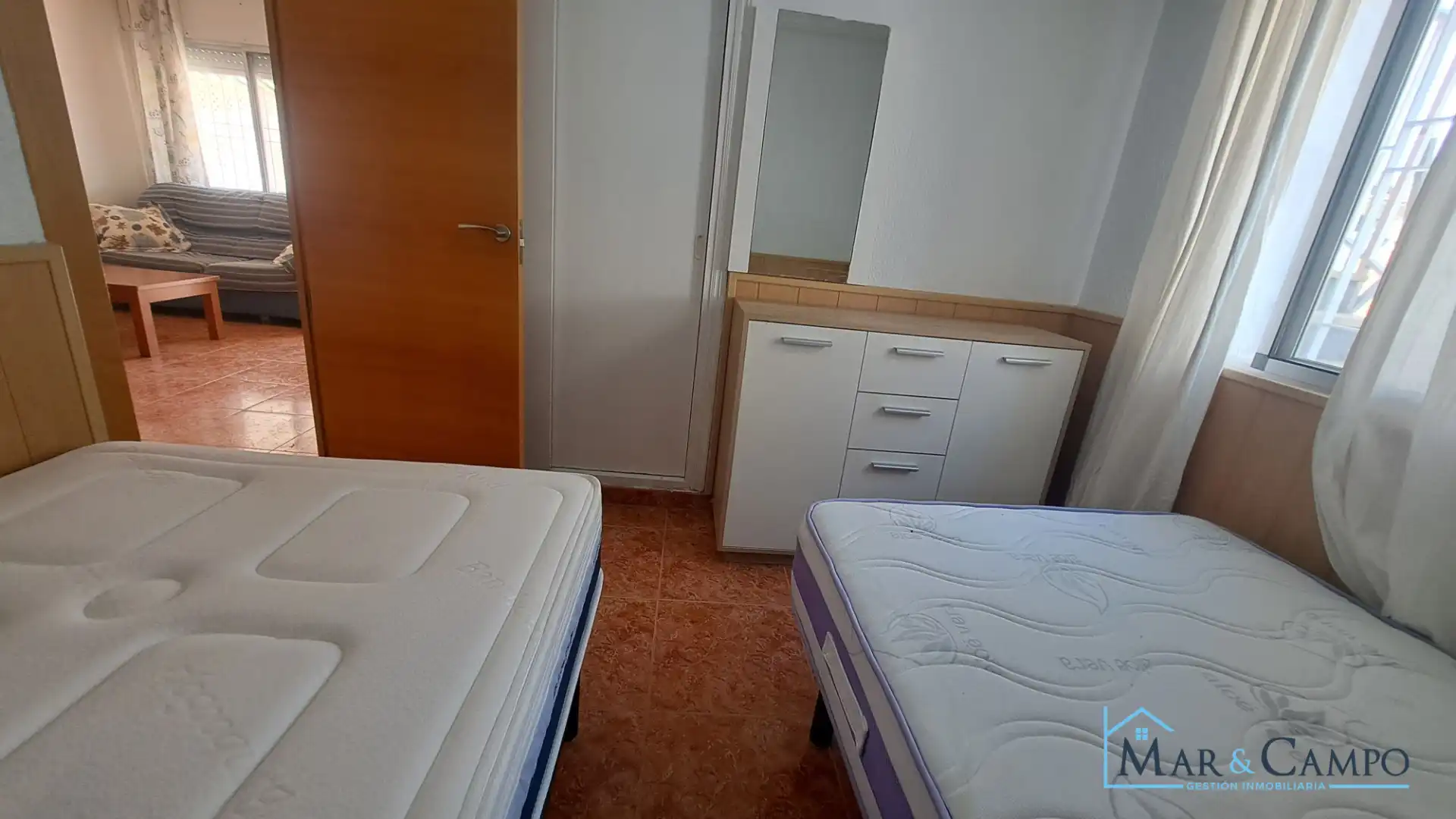 Habitación de Casa adosada en venta en Los Alcázares con Aire acondicionado, Jardín privado y Amueblado