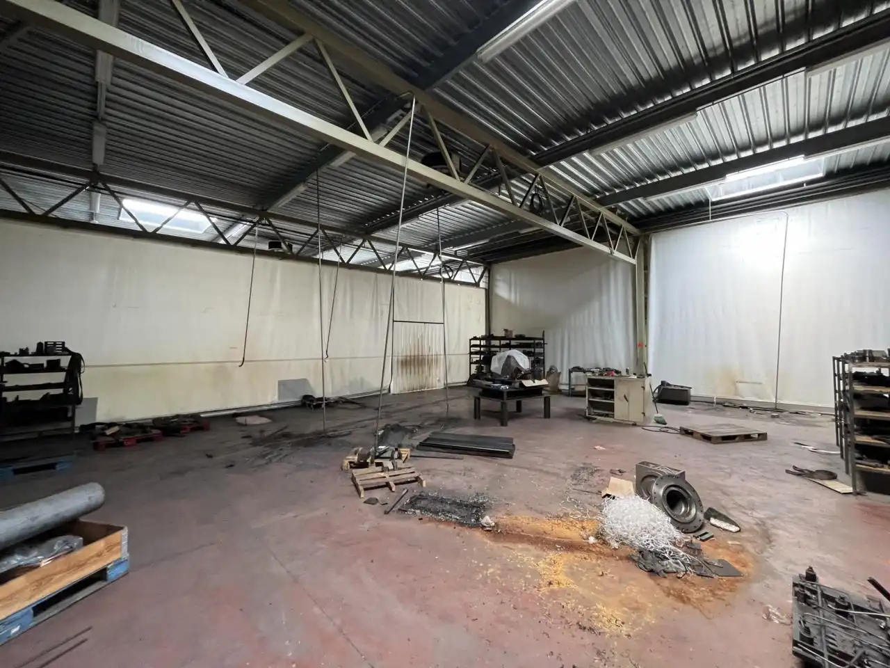 Nave industrial en venta en Manlleu con Alarma