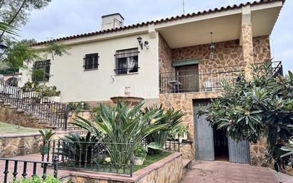 Vista exterior de Casa o xalet en venda en Estivella amb Terrassa i Traster