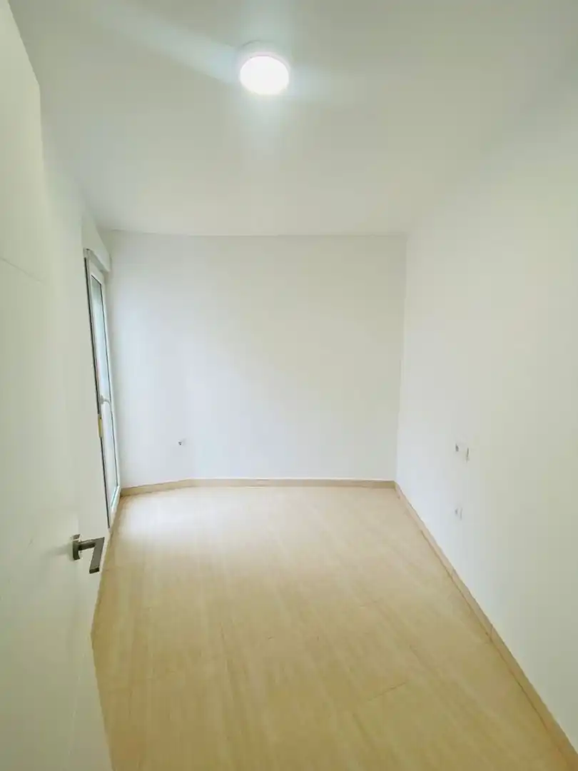 Flat with terrace for sale in Alcalà de Xivert pueblo, imagen 2