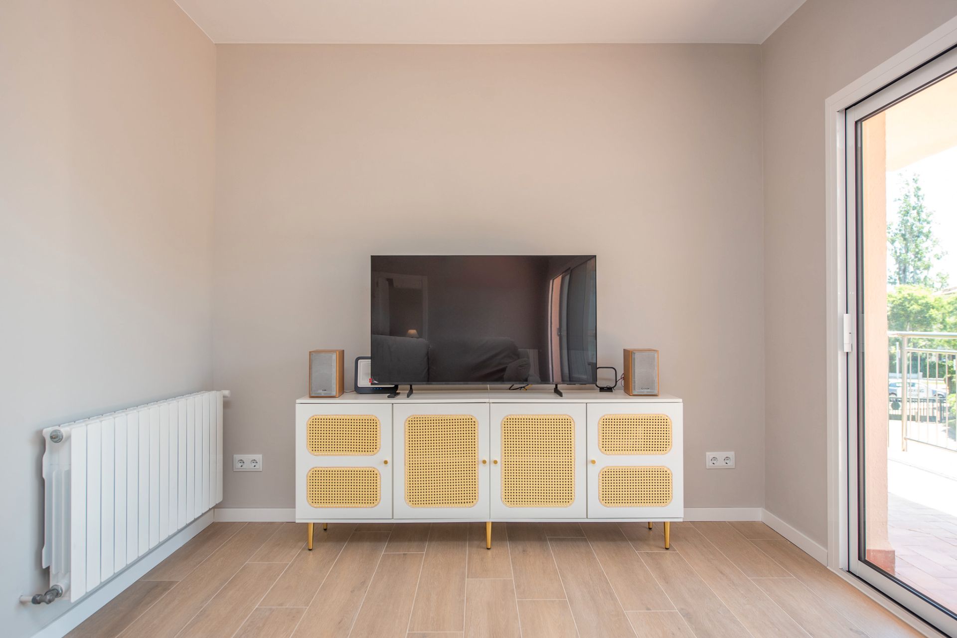 Sala de estar de Piso de alquiler en Sant Feliu de Guíxols con Aire acondicionado, Calefacción y Parquet