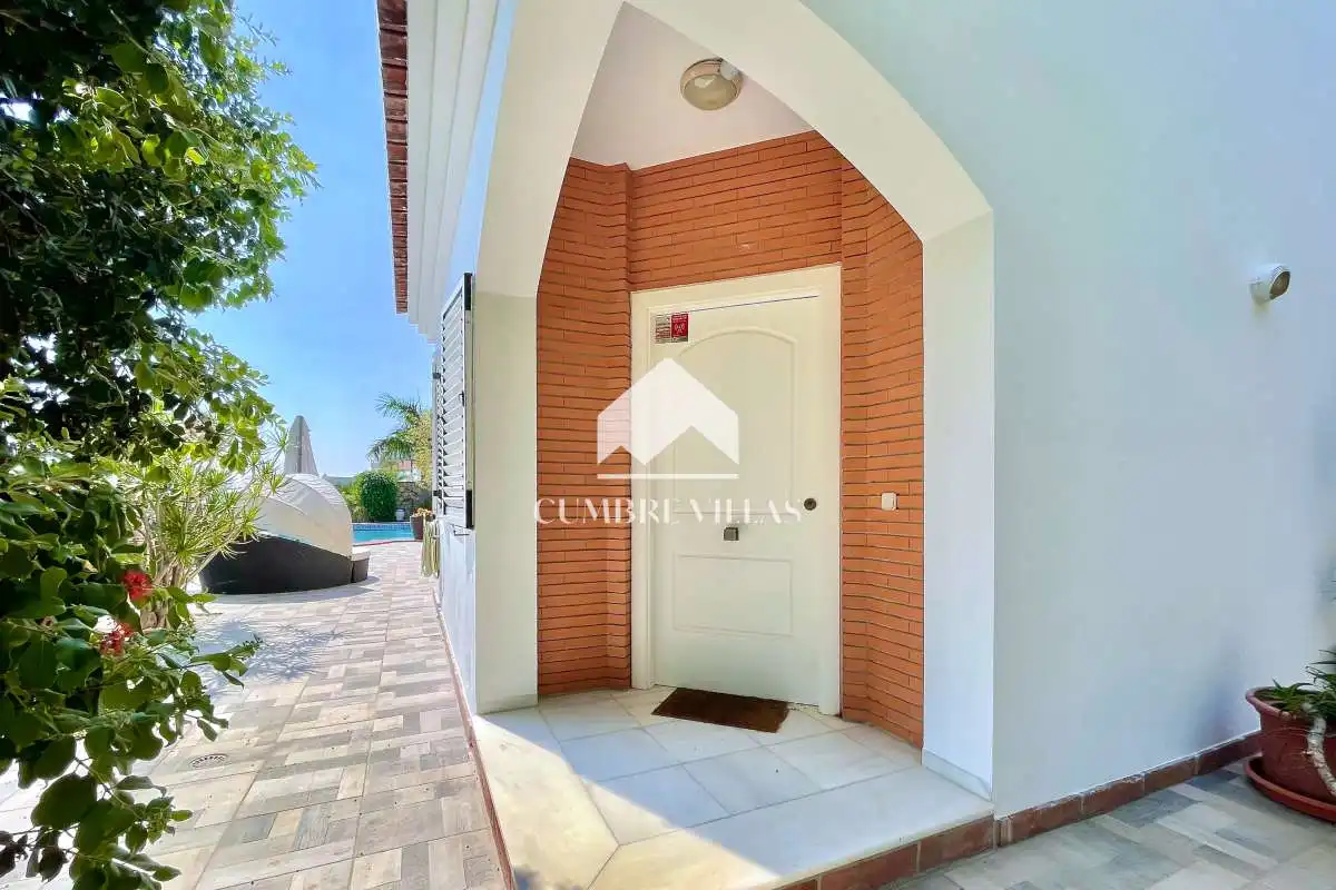 Haus mit Pool zum Verkauf in Monte los Almendros - El Pargo - Costa Aguilera, imagen 8