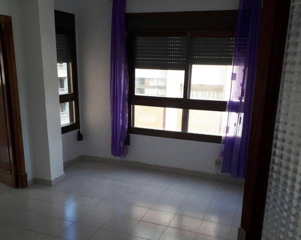 Piso en Venta en Plaça de Toros