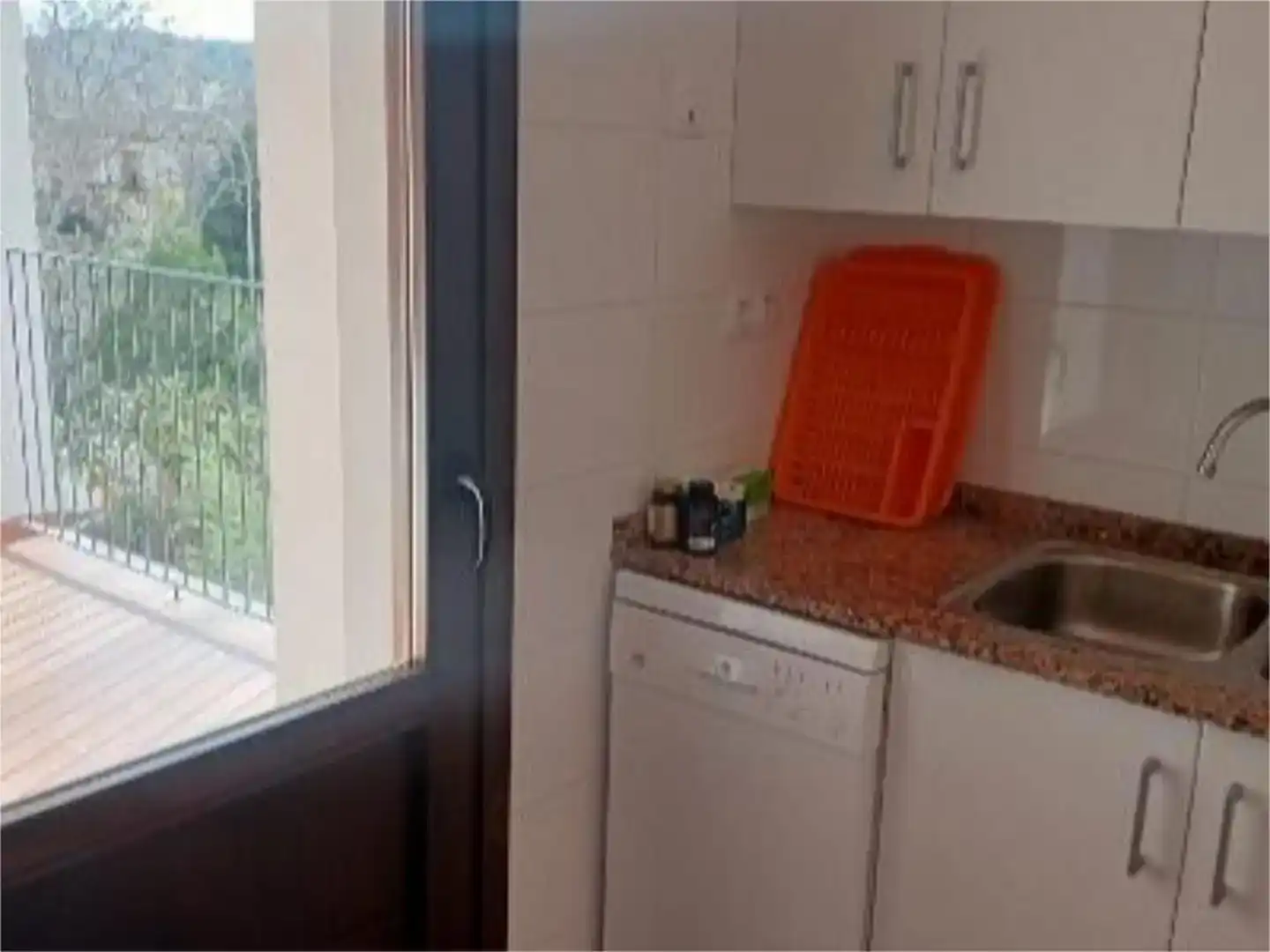 Cuina de Pis en venda en Rubielos de Mora amb Aire condicionat i Balcó
