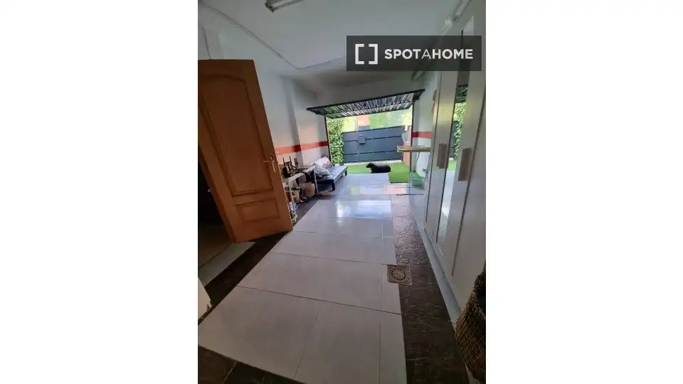 Wohnung zur untervermieten in Las Rozas de Madrid mit Klimaanlage, Terrasse und Möbliert
