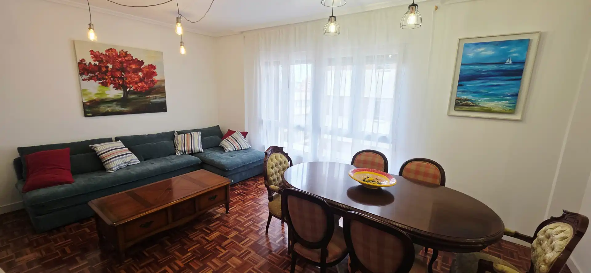 Living room of Flat for rent in Gijón   with Heating, Parquet flooring and Furnished