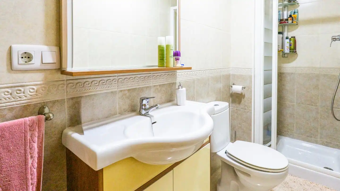 Bathroom of Flat for sale in Santa Pola  with Terrace and Furnished