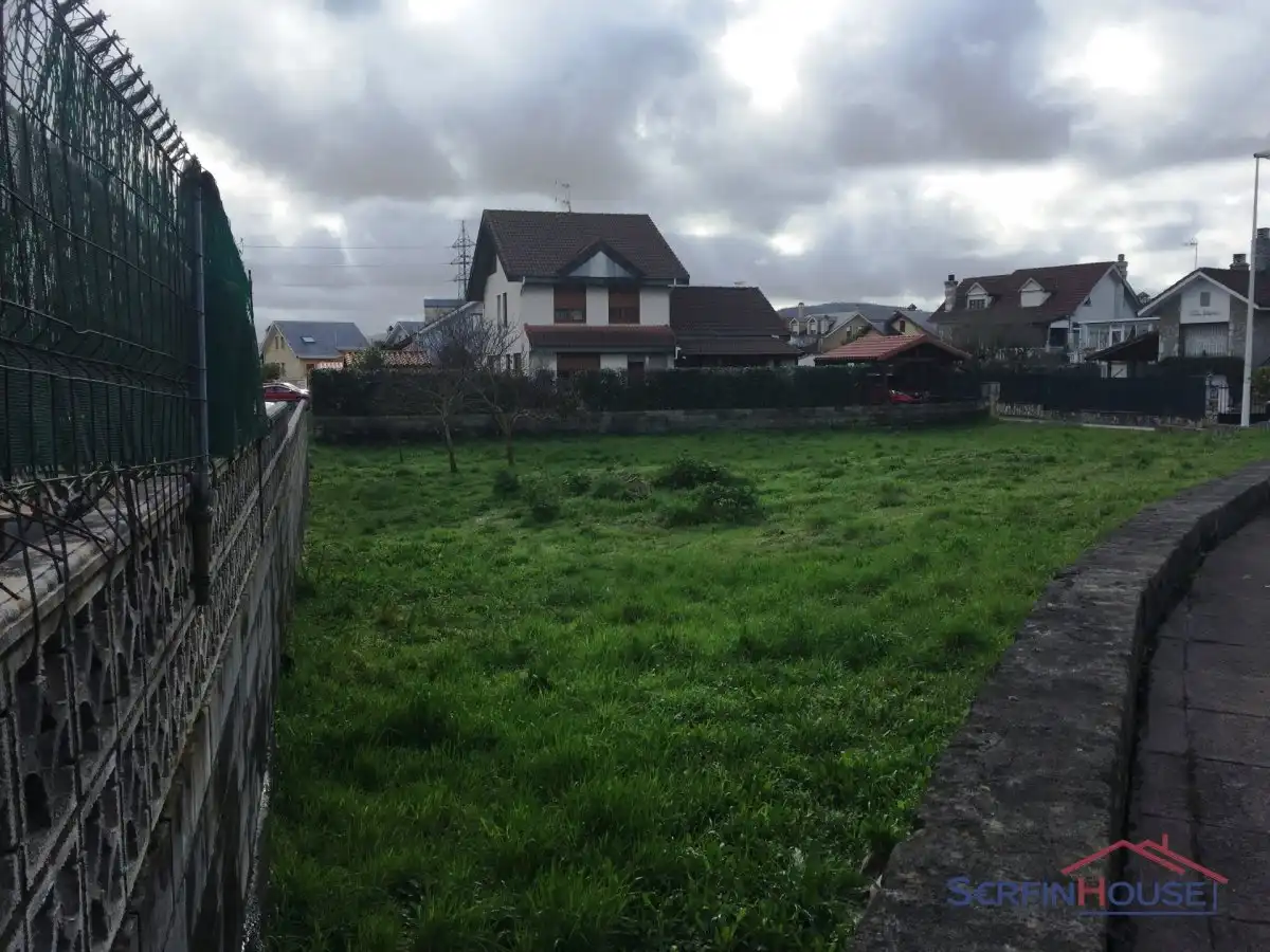 Residencial en venda en Argoños 