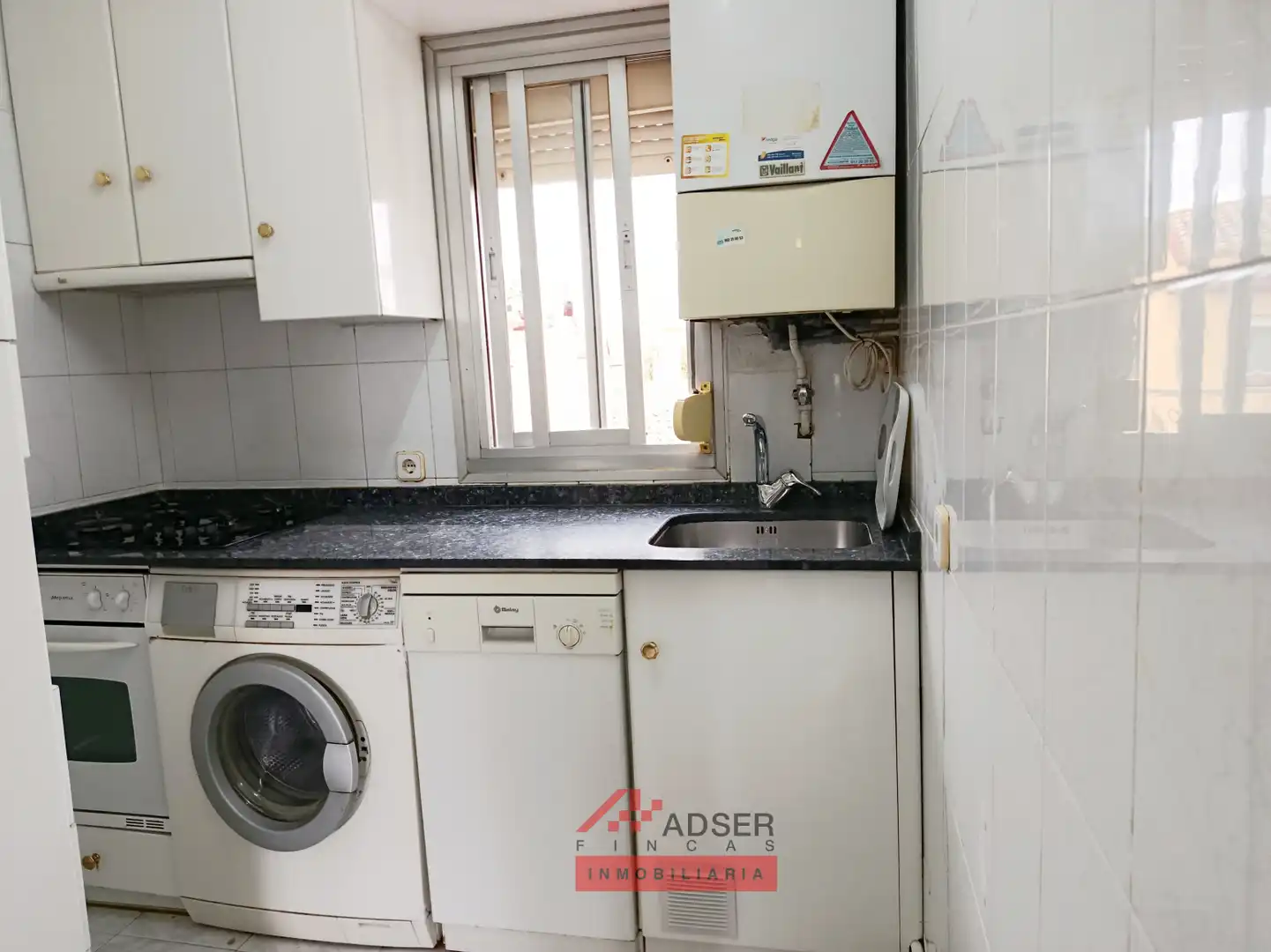 Küche von Wohnung zum Verkauf in  Logroño mit Heizung und Balkon