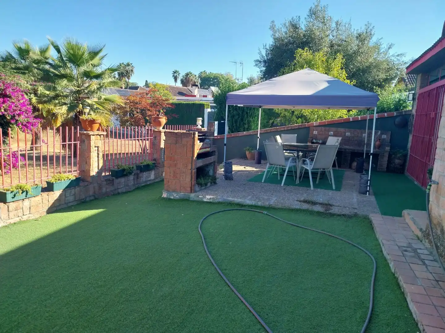 Terrassa de Casa o xalet en venda en Montequinto amb Aire condicionat, Terrassa i Piscina