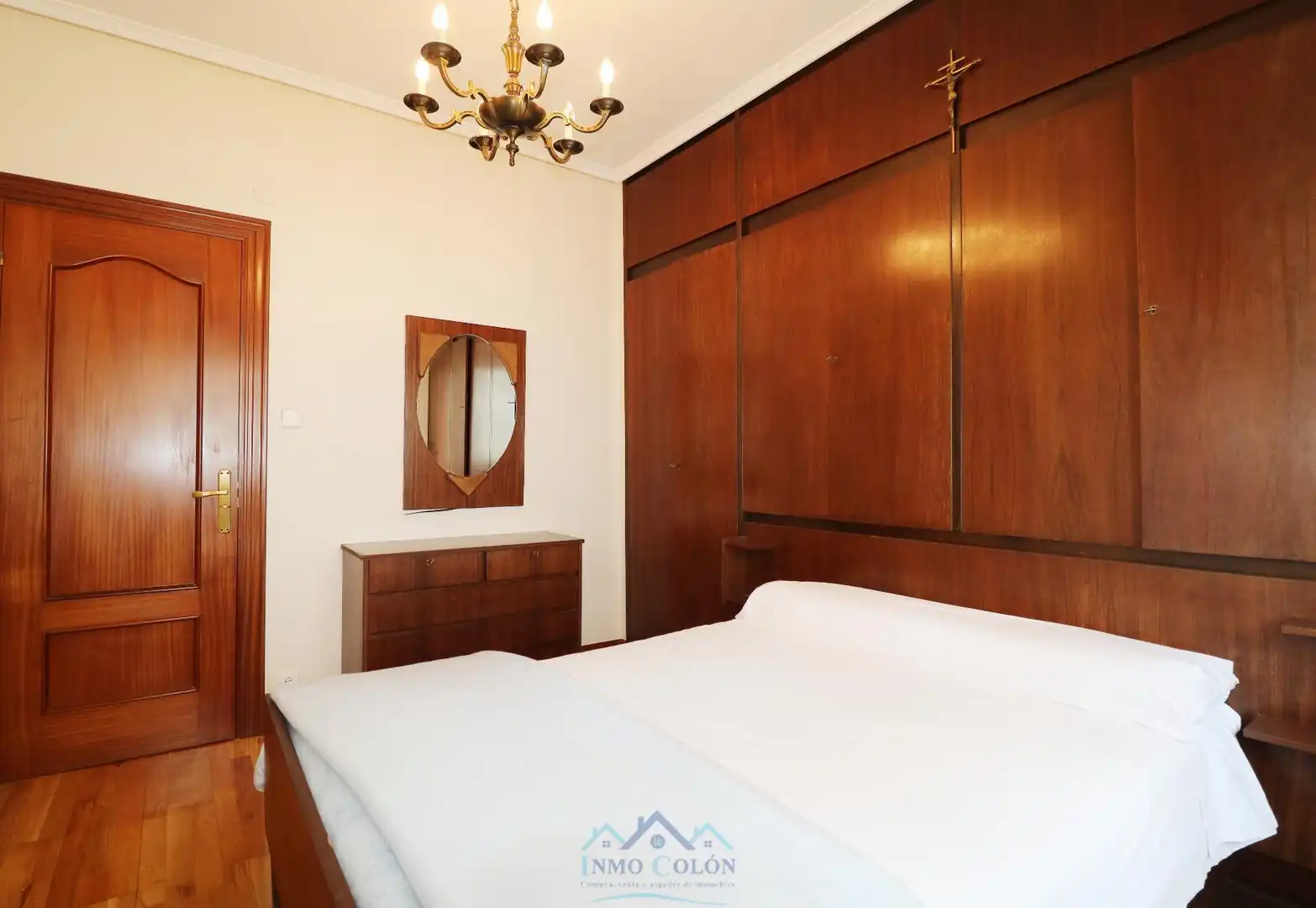 Habitación de Piso en venta en Irun  con Calefacción y Amueblado