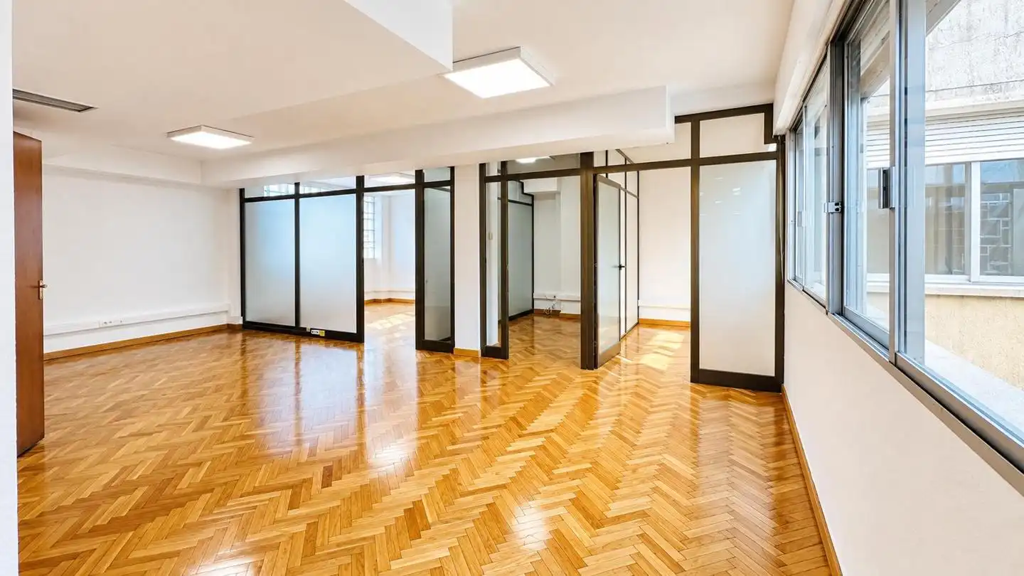 Büro mit Aufzug zur Miete in Calle de Felipe Sanclemente