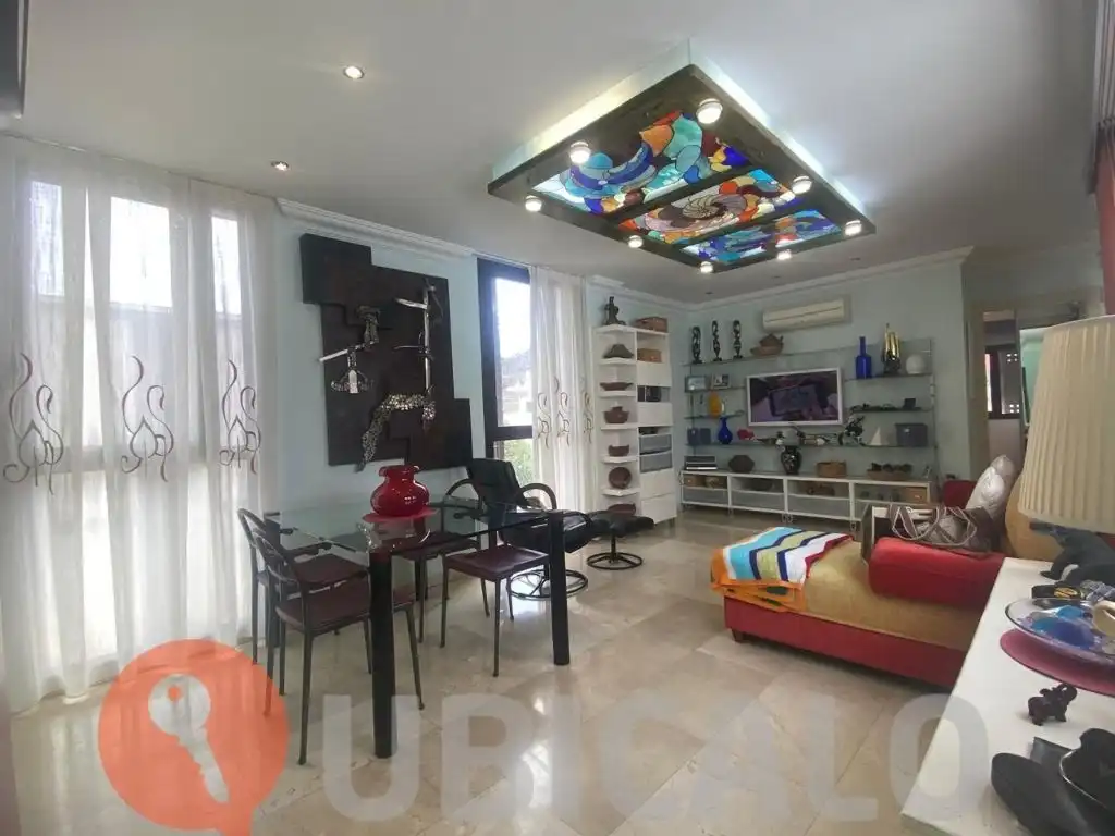 Sala d'estar de Àtic en venda en San Cristóbal de la Laguna amb Moblat, Forn i Rentadora
