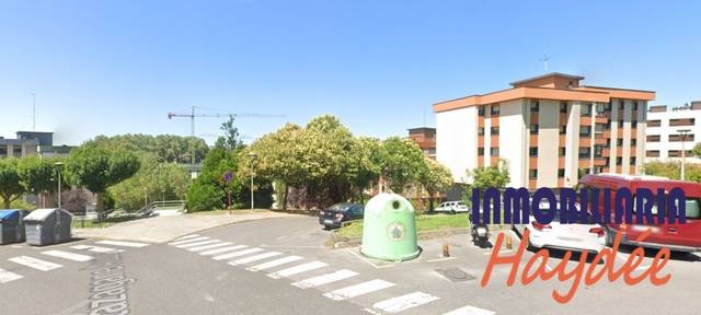 Garaje en Venta en Negurigane - Peruri