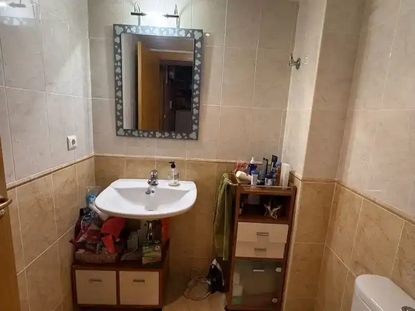 Bany de Casa adosada en venda en María de Huerva amb Aire condicionat i Balcó