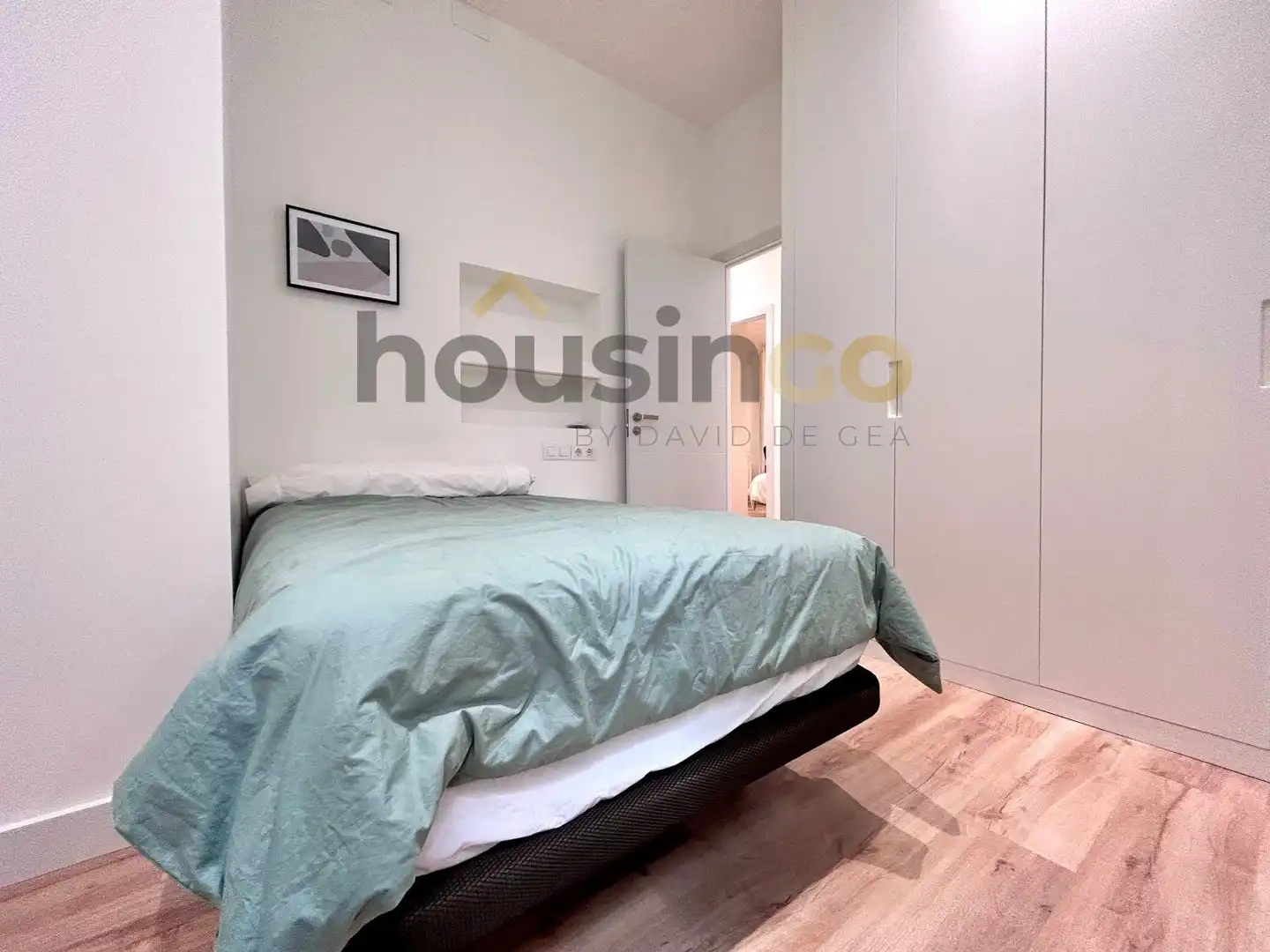 Bedroom of Flat for rent in Madrid  with Air Conditioner, Heating and Parquet flooring