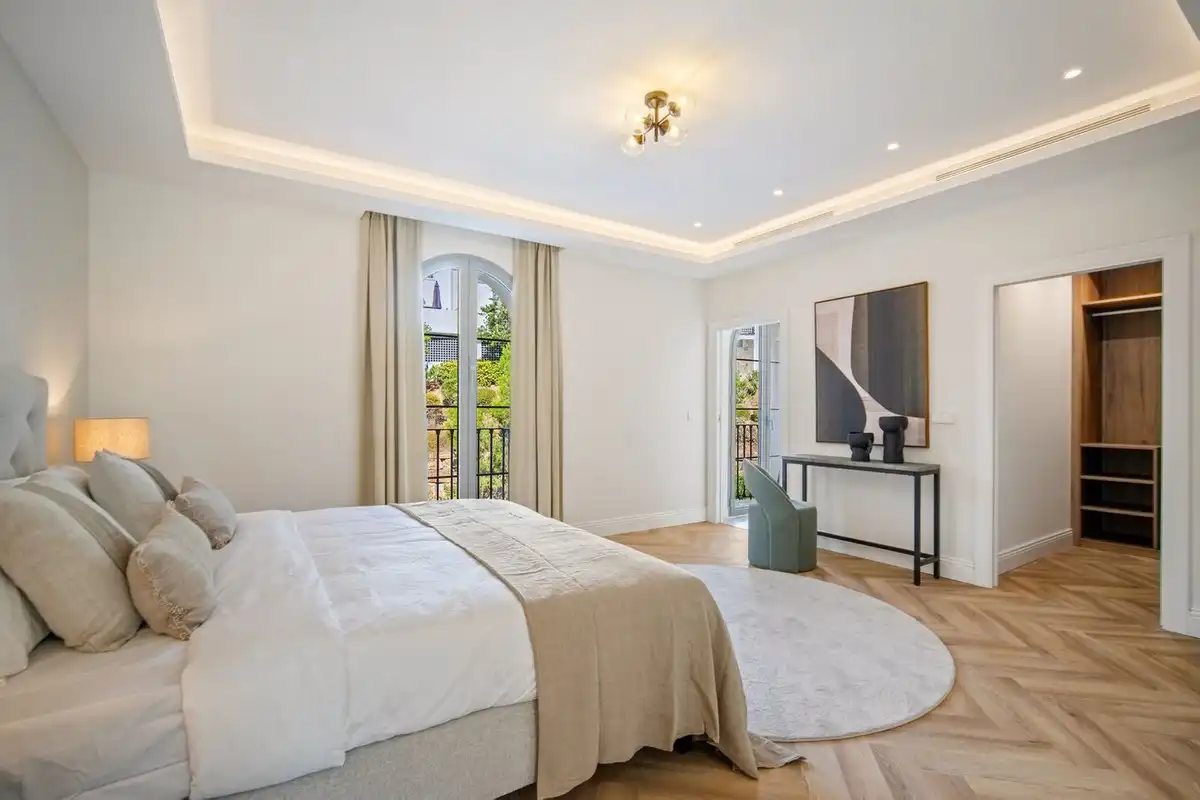 Bedroom of Detached homes for sale in Benahavís  with Terrace