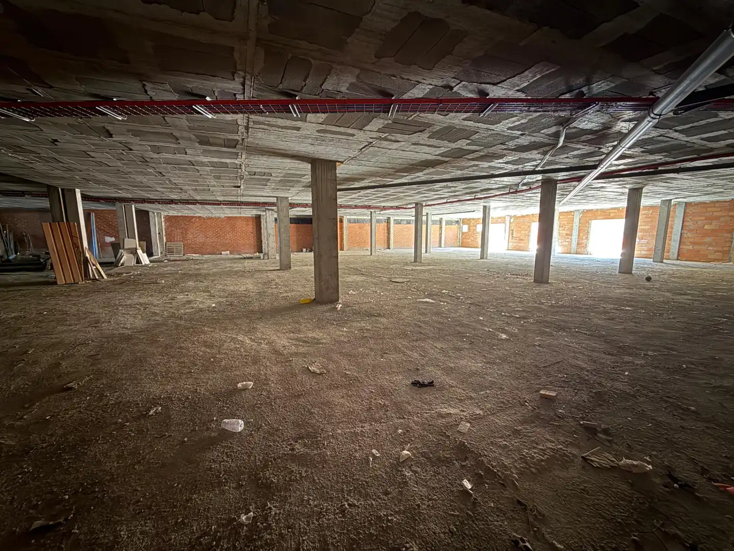 Local comercial en venda a Llevant, imagen 4