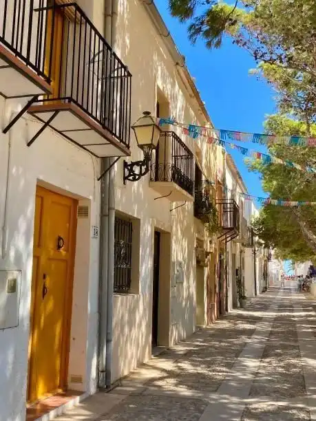 Vista exterior de Residencial en venta en Alicante / Alacant