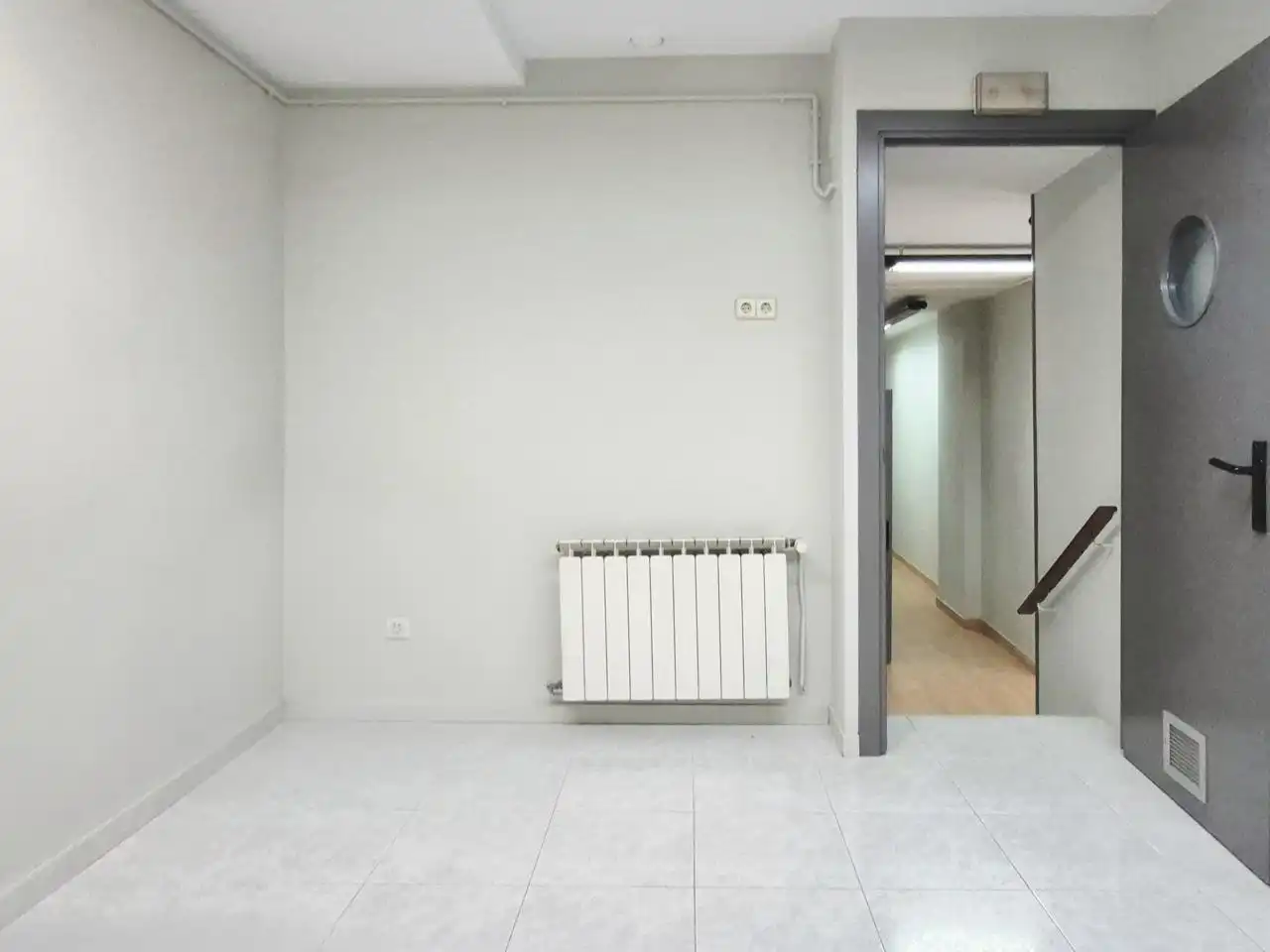 Erdgeschoss zum Verkauf in Terrassa mit Klimaanlage, Heizung und Parkett