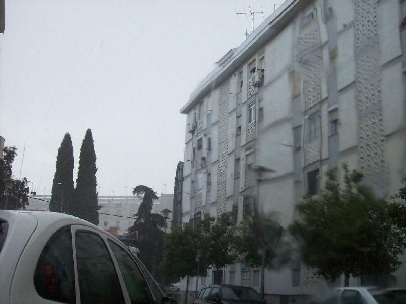 Exterior view of Flat for sale in  Sevilla Capital