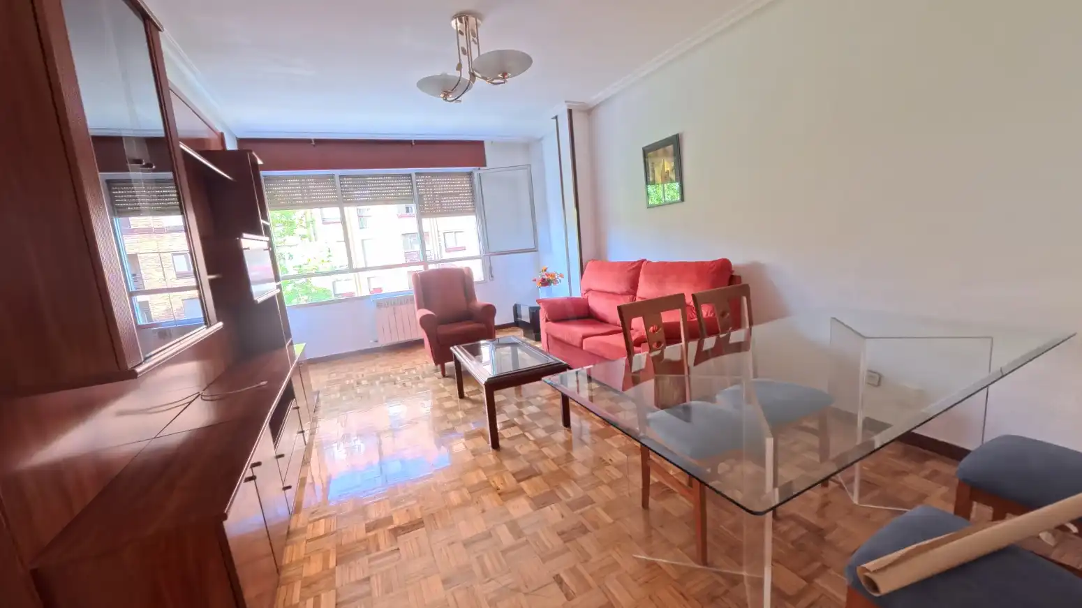 Sala de estar de Piso en venta en  Logroño con Calefacción, Parquet y Amueblado