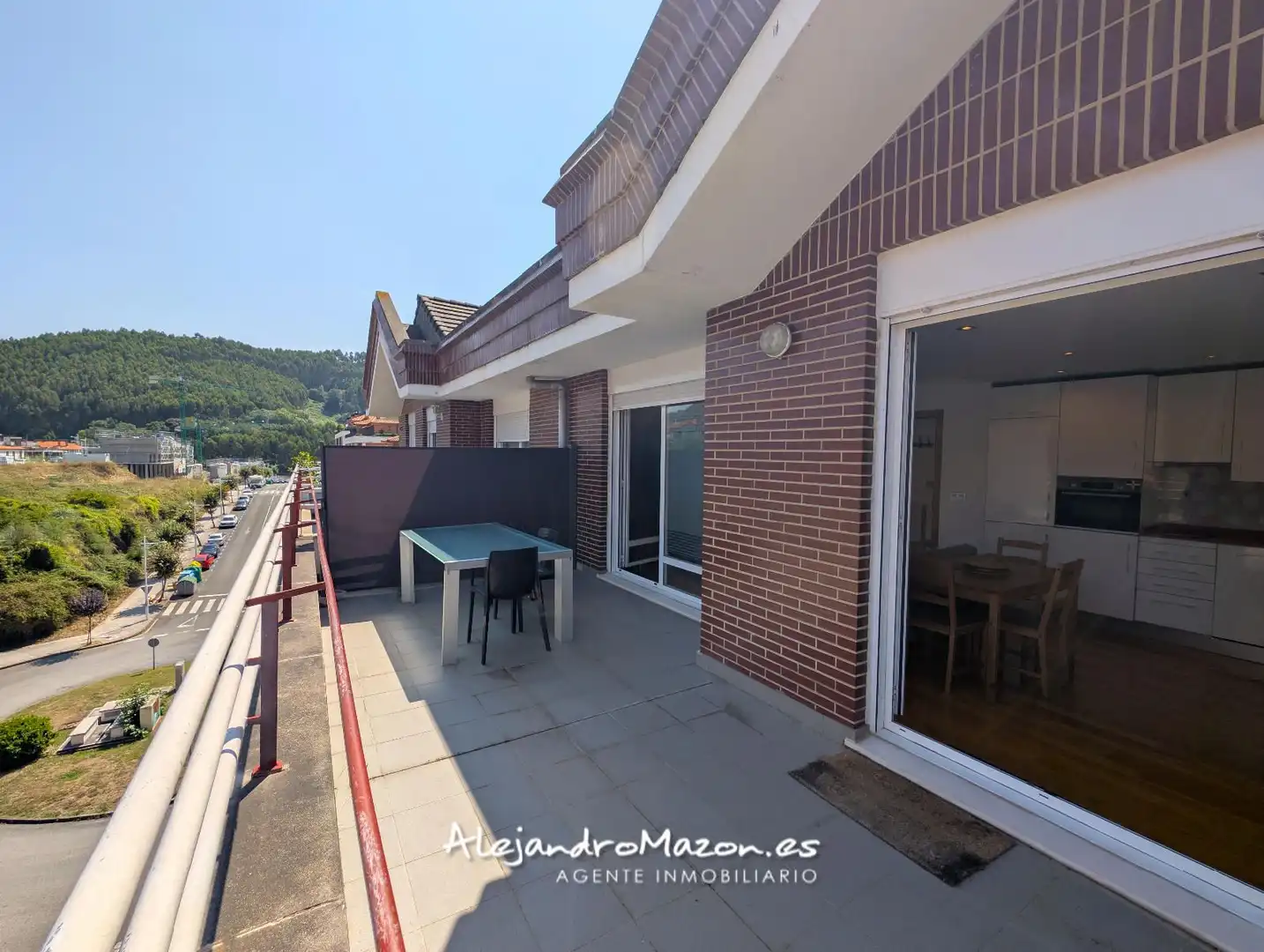 Terraza de Ático en venta en Castro-Urdiales con Calefacción, Parquet y Terraza