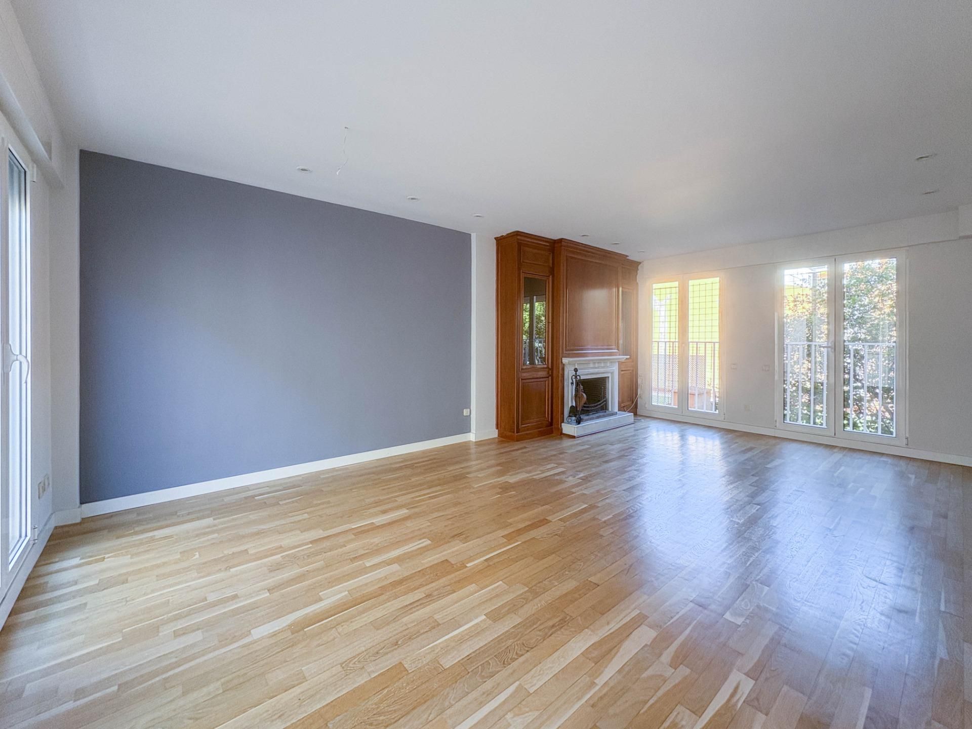 Sala d'estar de Casa adosada de lloguer en Alboraya amb Aire condicionat, Jardí privat i Terrassa