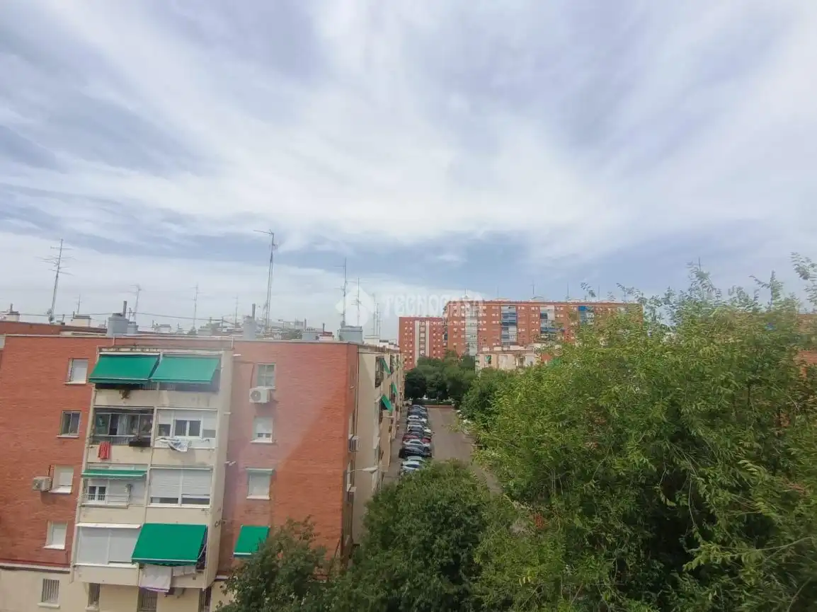 Parking de Piso en venta en Madrid con Terraza