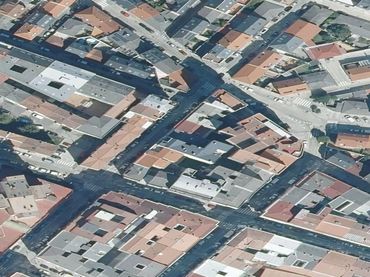 Pis en venda a calle CARDENAL CISNEROS, 3
