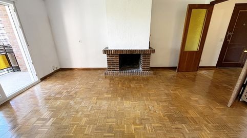 Foto 4 de Pis de lloguer a Calle del Corzo, Casa Amarilla, Galapagar