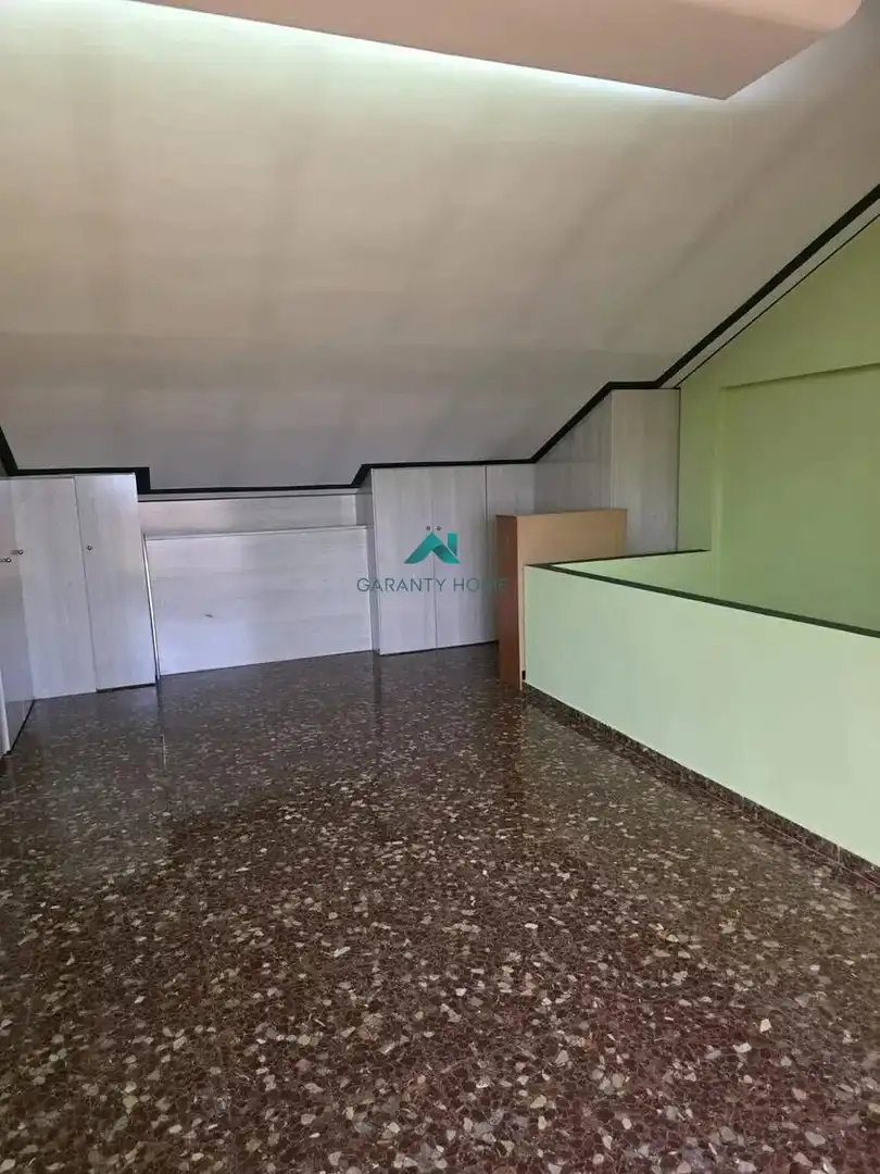 Casa adosada en venta en Valencia con Aire acondicionado, Calefacción y Terraza