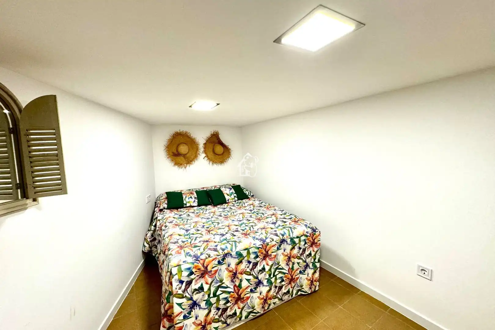 Casa adosada de alquiler en Orihuela con Aire acondicionado, Terraza y Piscina