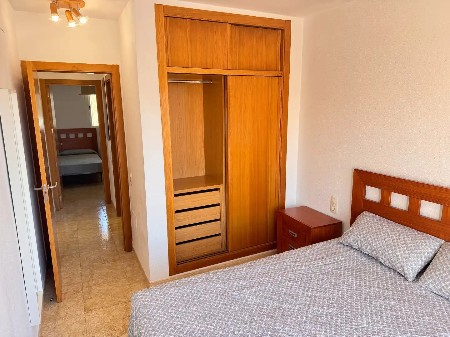 Habitación de Apartamento en venta en Roquetas de Mar con Aire acondicionado, Terraza y Amueblado