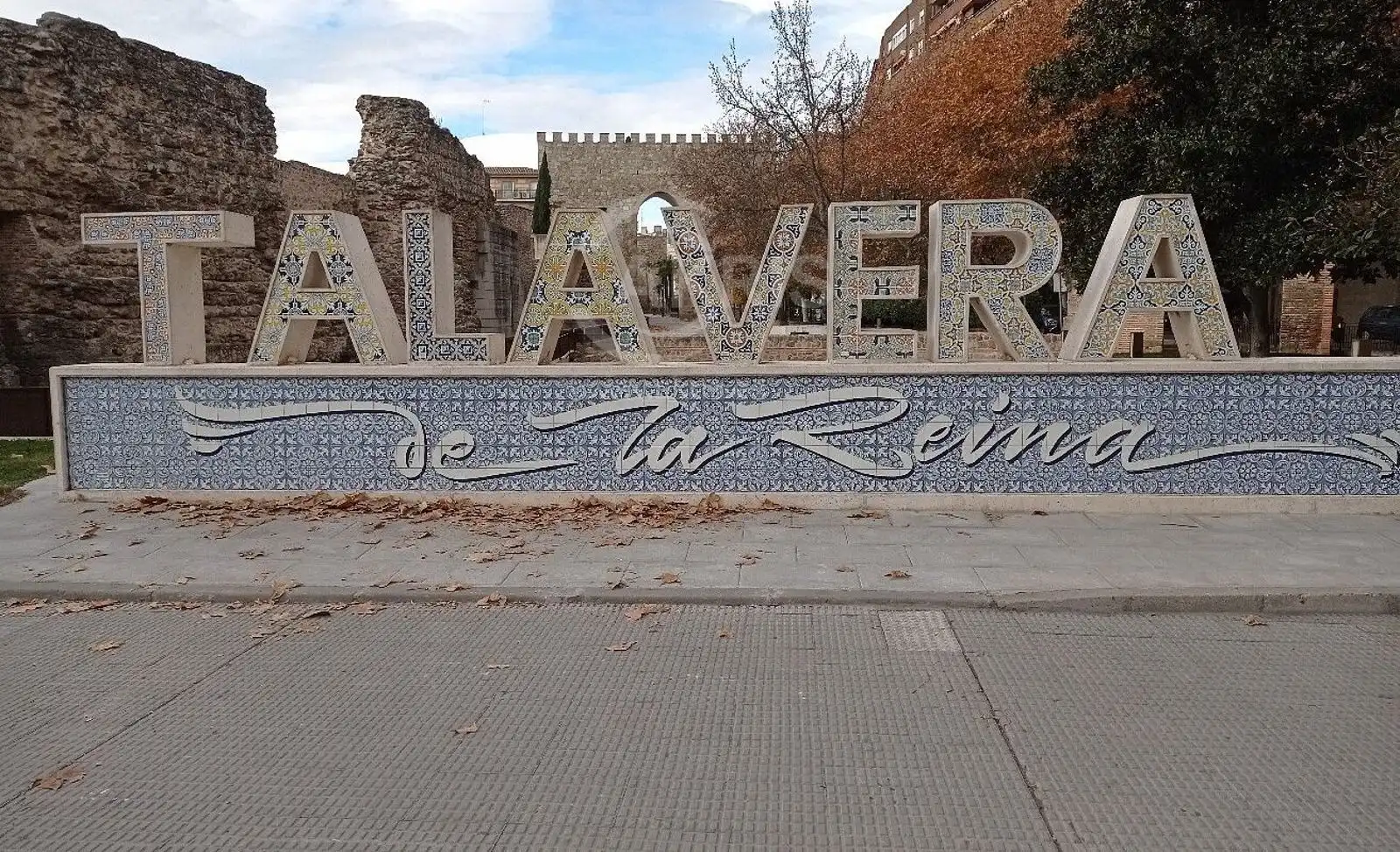 Vista exterior de Residencial en venda en Talavera de la Reina