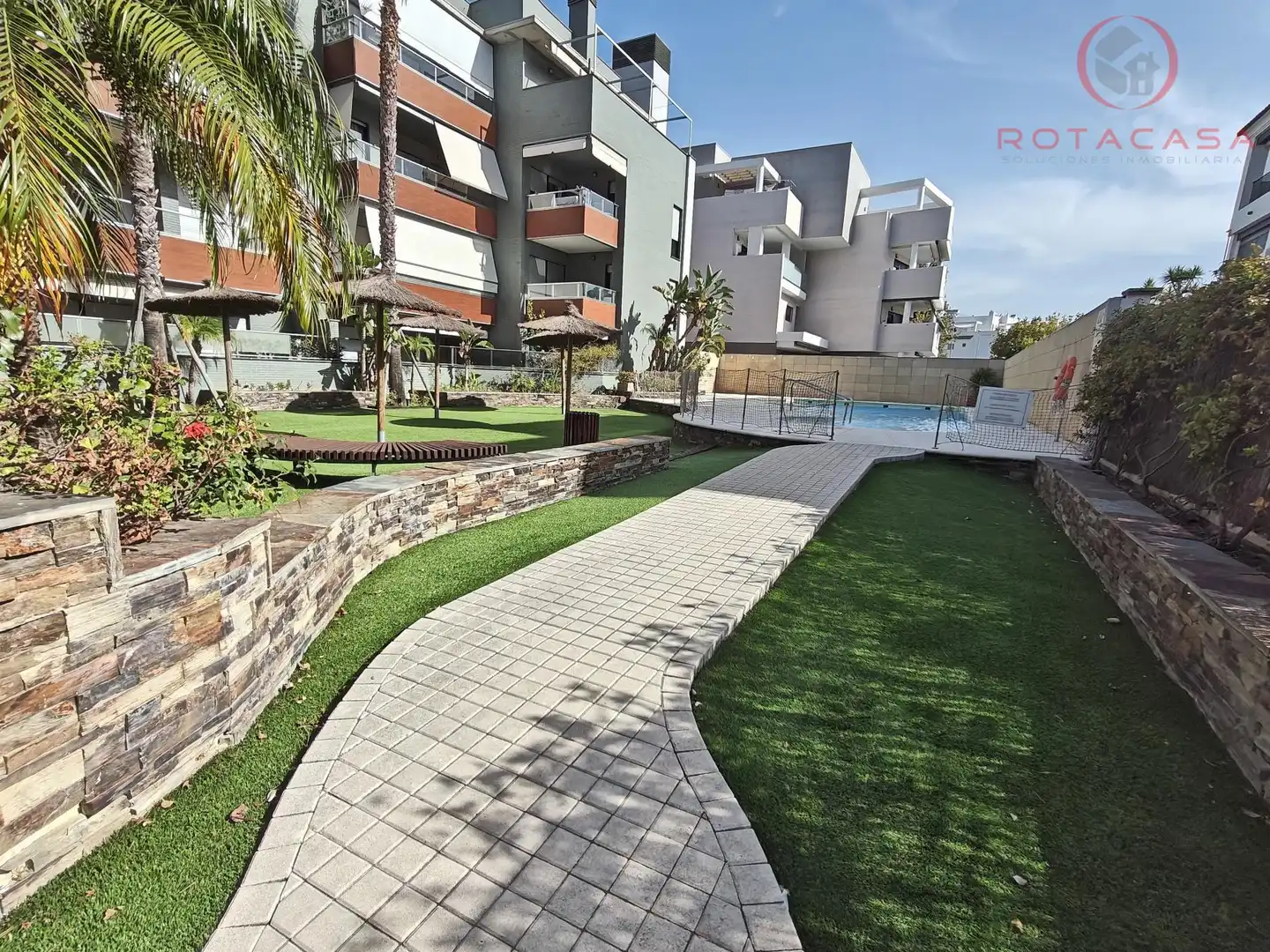 Terrace of Flat for sale in Zona Carrefour