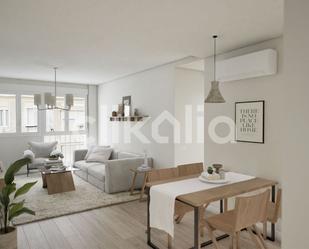 Living room of Flat for sale in  Sevilla Capital  with Air Conditioner