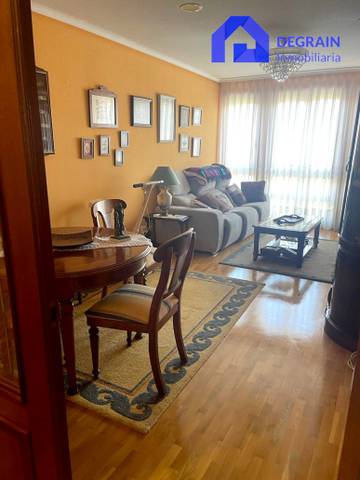 Piso en Alquiler en Oviedo - CALLE ANTONIO MARTINEZ VEGA en Olivares