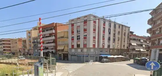 Vista exterior de Pis en venda en Montcada i Reixac