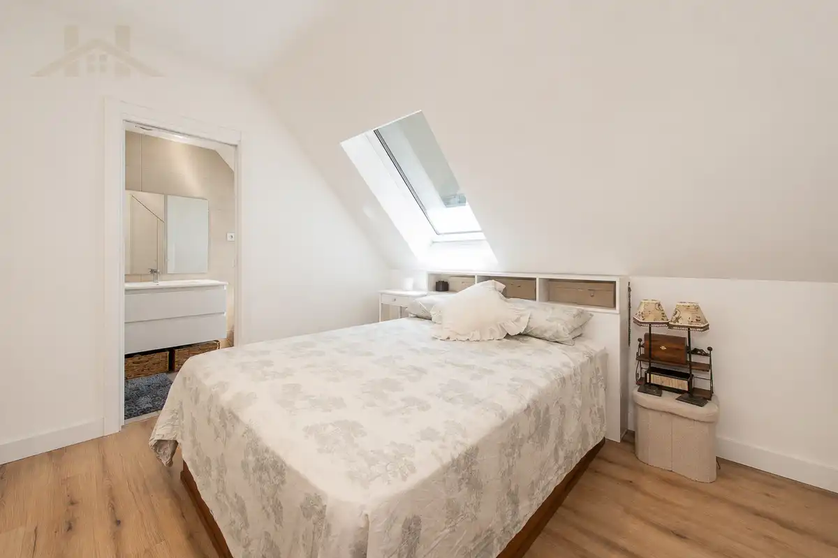 Habitación de Dúplex en venta en Pozuelo de Alarcón con Aire acondicionado, Calefacción y Terraza